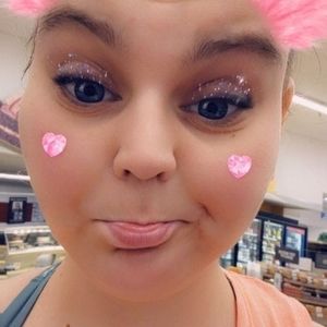 Meet your Posher, Jenni